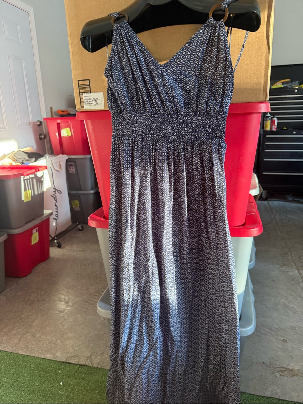 bailey blue Navy Geometric Smocked Maxi Dress mp63